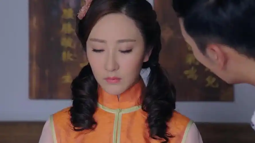 忍冬艳蔷薇陆瑶得知自己被家平抱来药铺后,直呼你占我便宜_哔哩哔哩