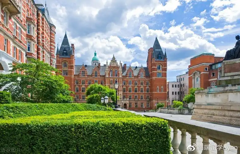 曼彻斯特大学哪些硕士专业需要带雅思申请