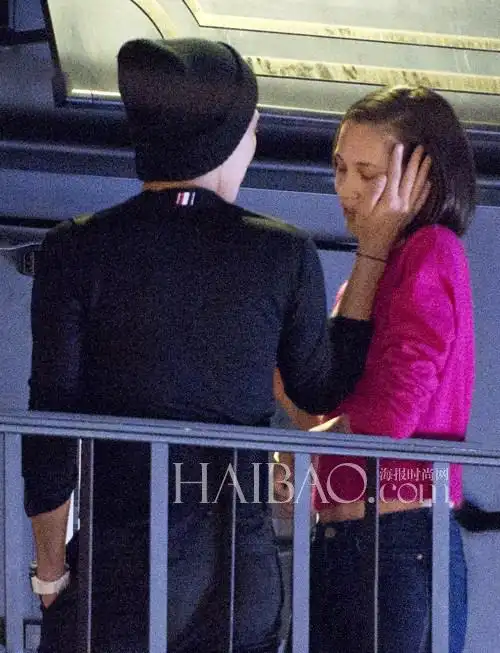 四年地下情终转正权志龙水原希子高调约会遭偷拍