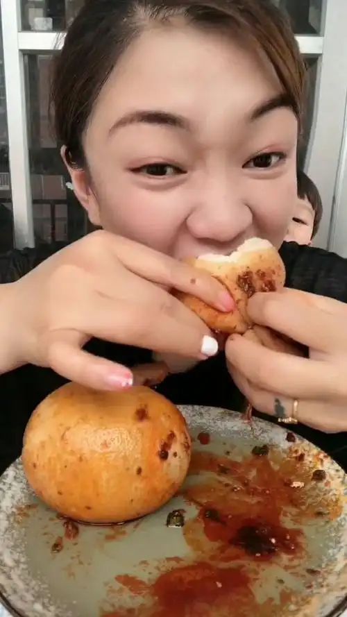 小朋友在后面馋的流口水,真的太好吃了