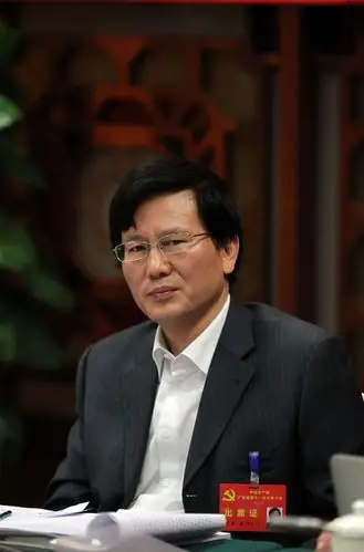 广东新一届省委常委亮相汪洋当选省委书记