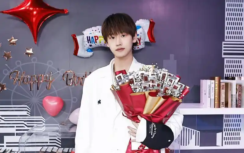 【ak刘彰】211218鸭鸭生日直播完整版