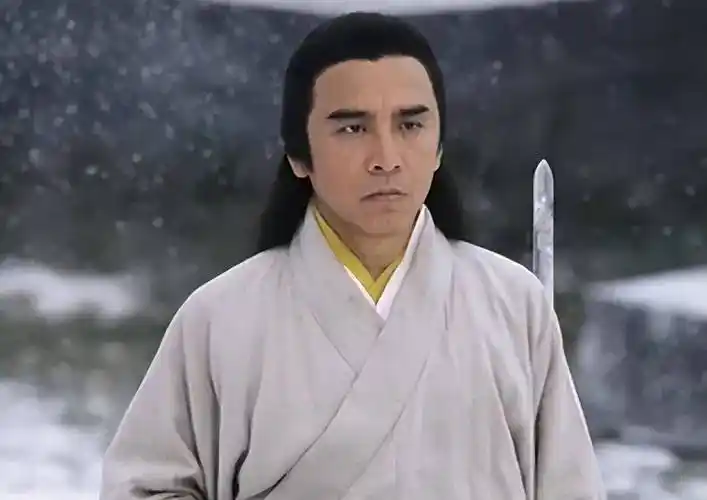 姜大卫 饰 黄药师如今,距离该剧播出已经过去30年,剧中演员这些年境况