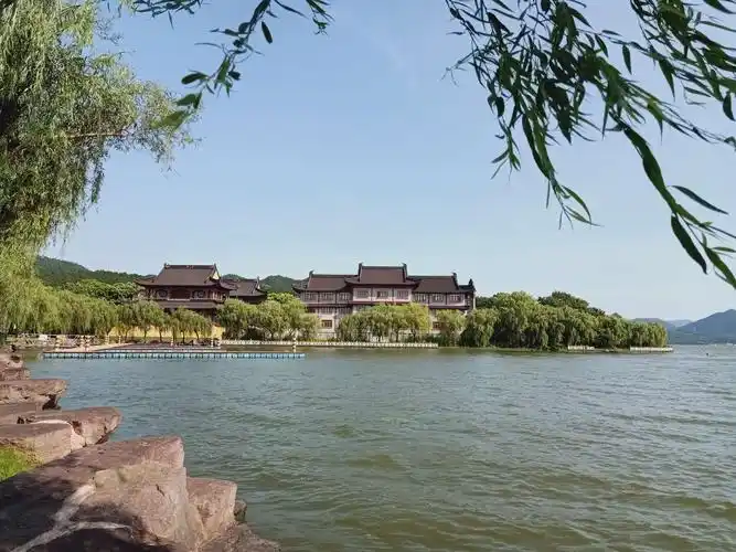 2020年7月22日下午游东钱湖小普陀景区