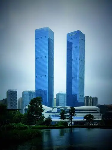 贵阳《双子塔》