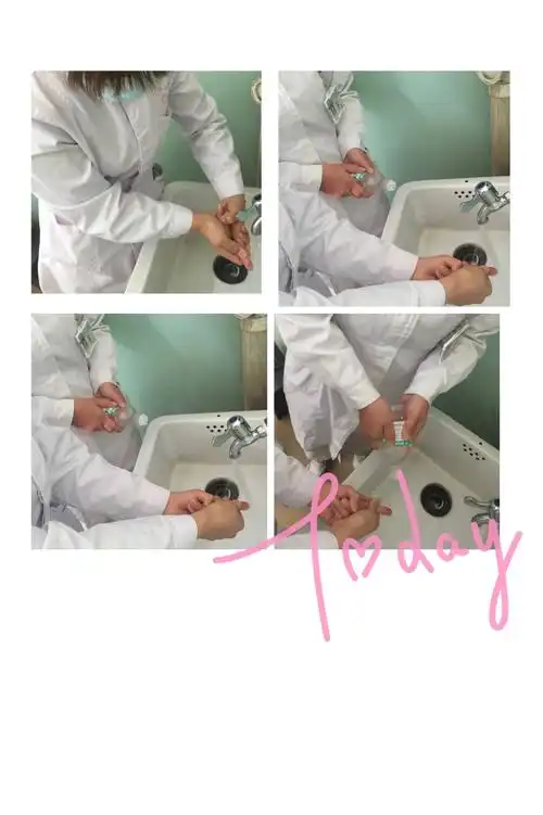 生理盐水进行冲洗后流动水反复冲洗