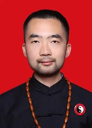 成都温江八字算命大师谈容易发横财的人的八字特征