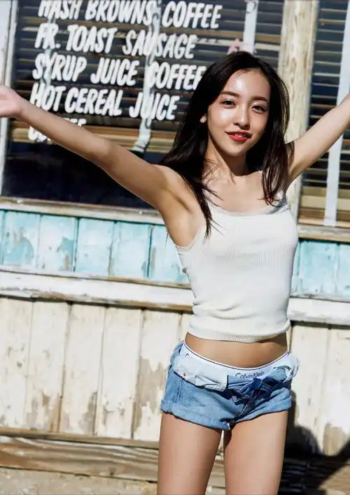 板野友美让人耳目一新