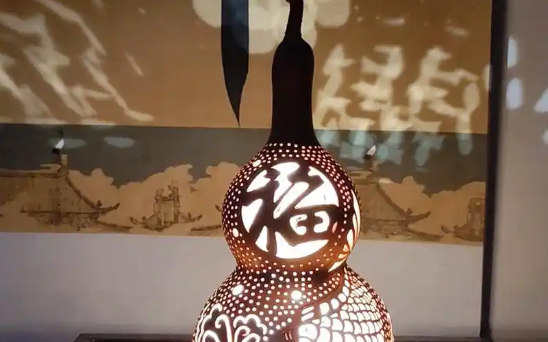 葫芦灯下,照亮生活的温暖