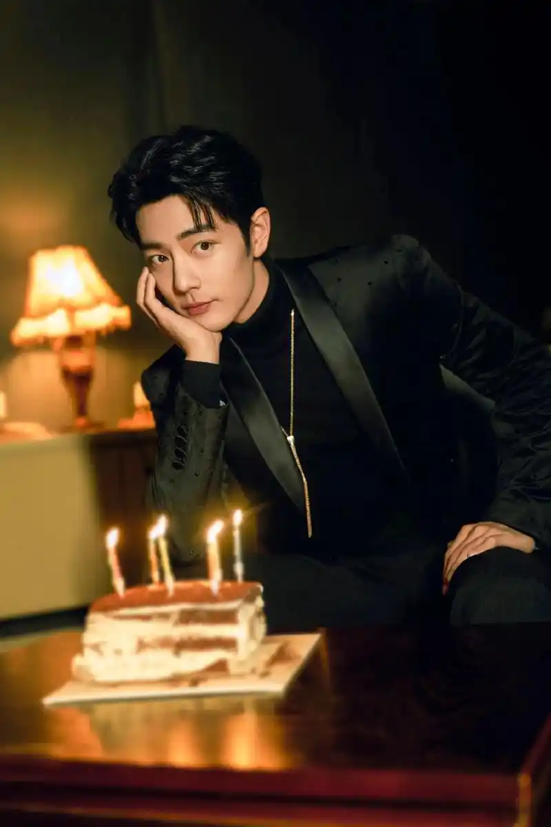 肖战官宣加盟北京台春晚 #颁奖盛典 #肖战祝大家龙年皆如意 - 兑趑