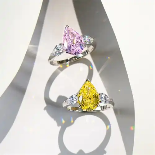 轻奢高端莫桑石彩钻戒指s925纯银4克拉水滴形钻戒女甜美结婚配饰