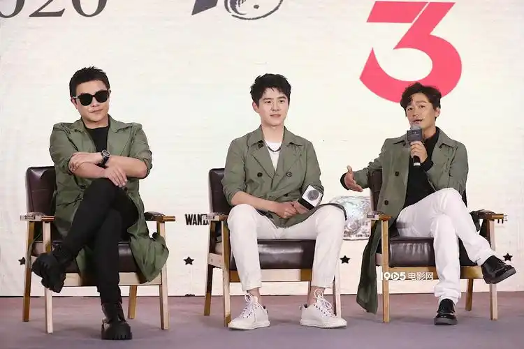 王宝强琼瑶式演绎《唐探3》 刘昊然推广土味情话