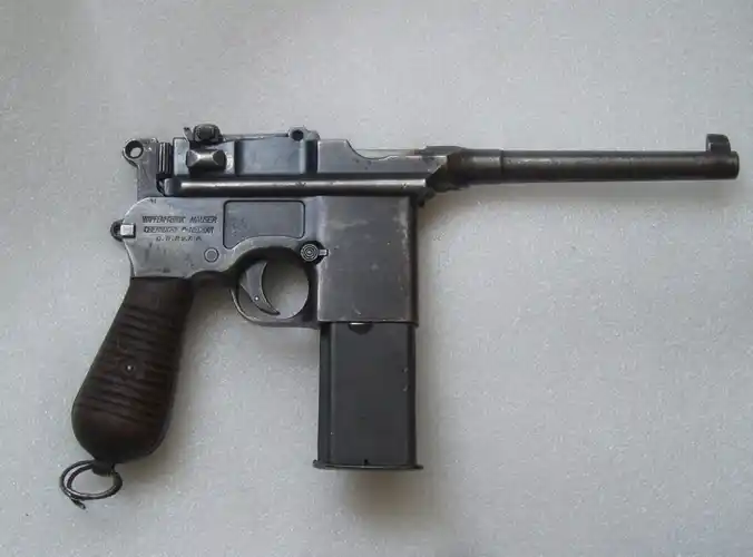 百年老枪驳壳枪