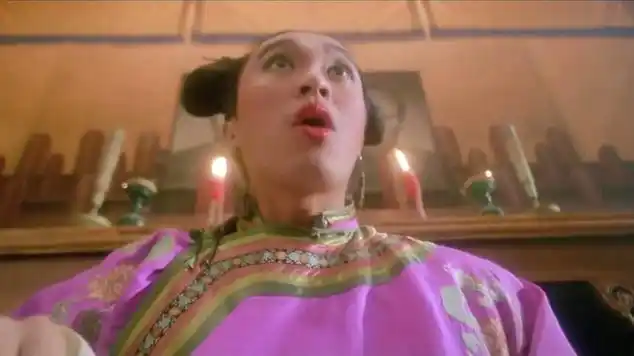 周星驰经典喜剧片:星爷男扮女装的样子你肯定没见过吧