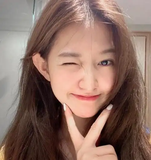 女人生活真实图片,女生现实生活真实自拍照片