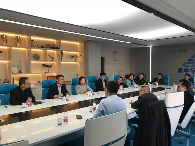 北京精雕集团到访机电学院推进人才培养合作共建项目开展