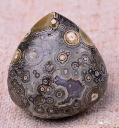 璎珞庄严—天眼石精品欣赏