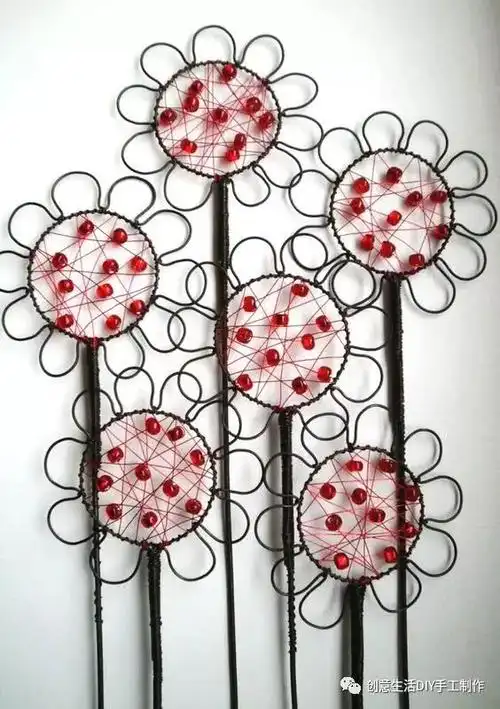 铁丝也疯狂 想不到最普通的铁丝变身美饰品!
