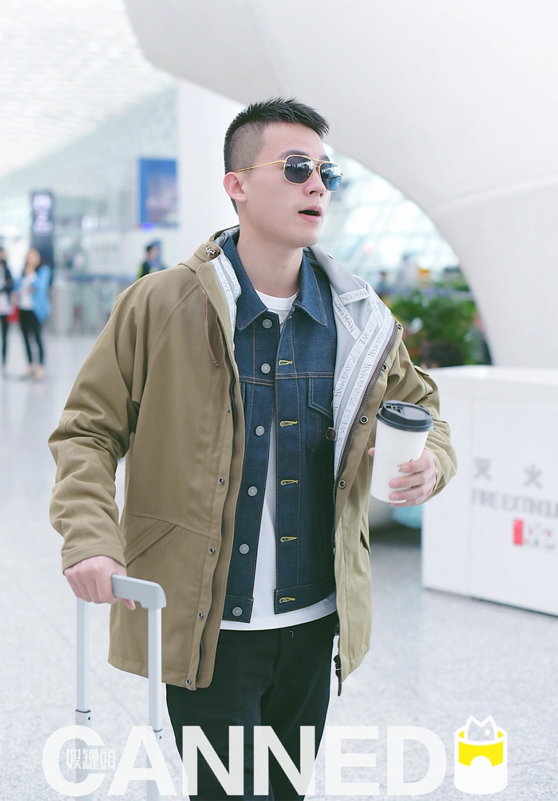 「街拍」欧豪—hin酷的小哥哥啦