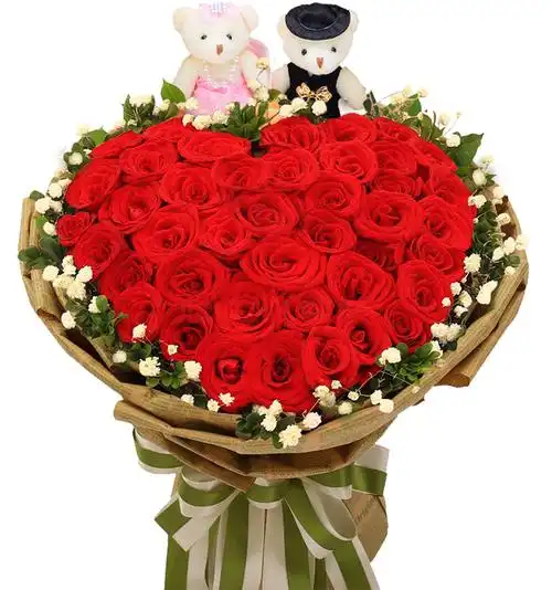 33朵红玫瑰心形 蛋糕 - 南宁鲜花礼品网