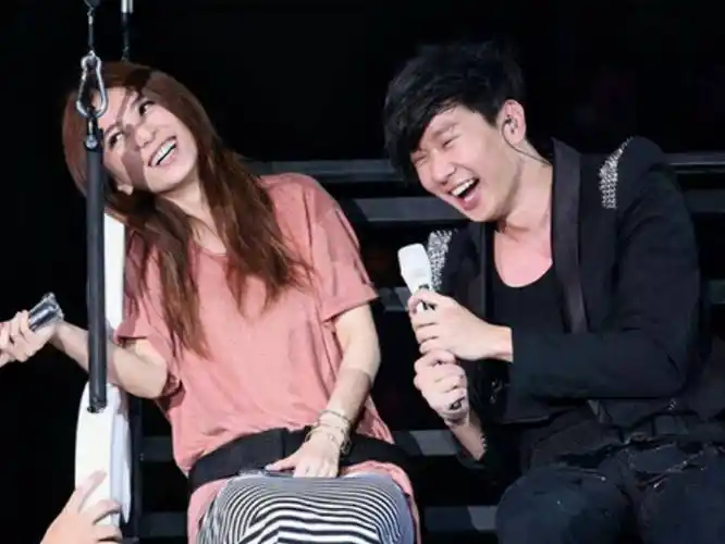 如果答应立马原地娶她_田馥甄_林俊杰_女神