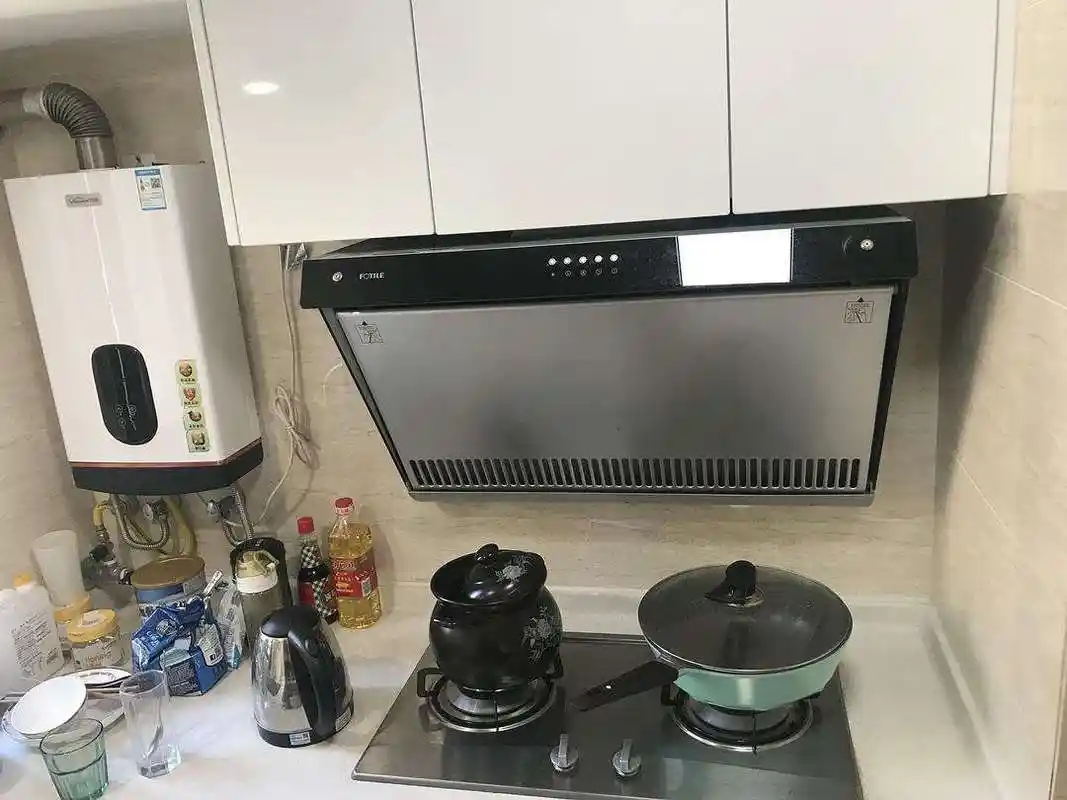 厨房不要装这种抽油烟机了好多业主装错了入住才知中看不中用