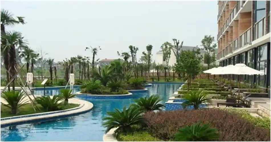 [悦兮半岛国际温泉度假村电话]洪湖温泉门票/,悦兮半岛水上乐园