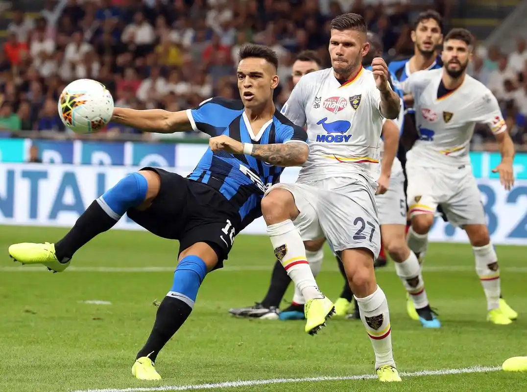 足球意甲联赛国米胜莱切