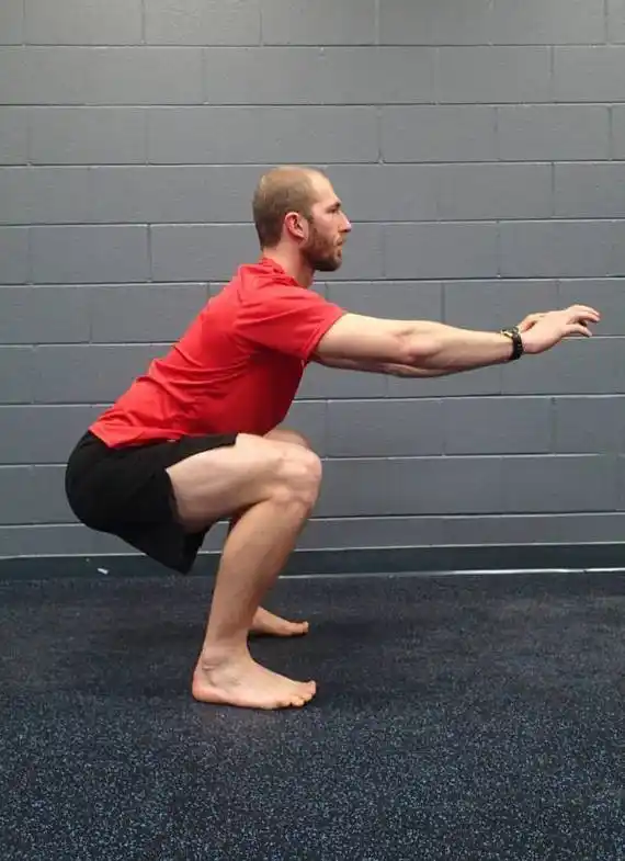 提醒男性:为什么建议你练深蹲?坚持1个月,或能收获10大好处