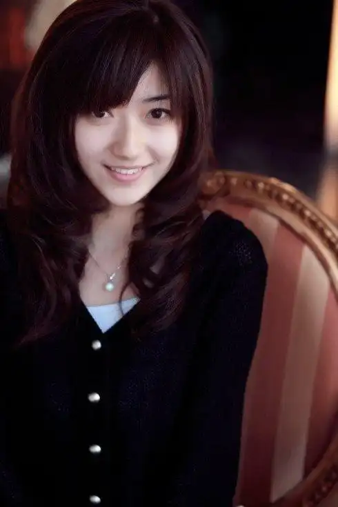 【图中人物:鲍菲】