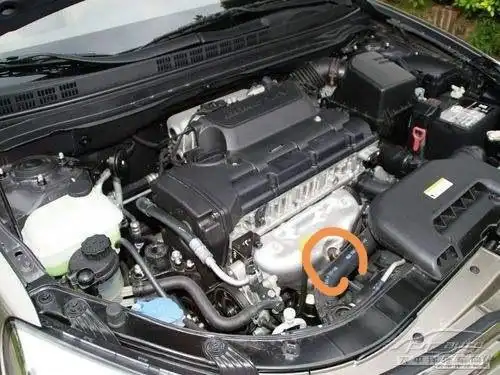 悦动前氧传感器在哪里?哪位大神发个图标记一下,谢谢