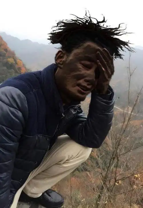 搞笑ps集锦:求大神把这姑娘p的性感一点,走在路上很迷人的那种