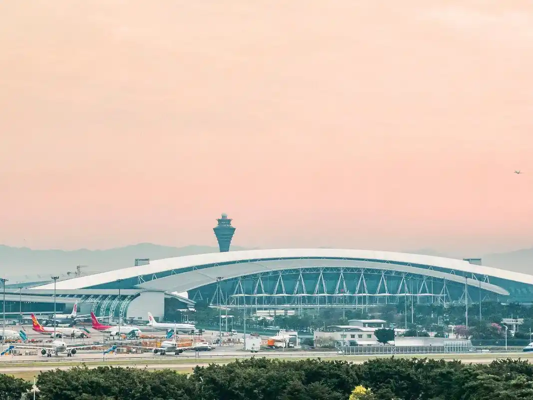 广州新白云国际机场 日与夜 - glorymeeo - 图虫