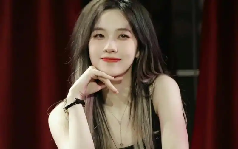 【snh48】陈雨孜| 白切黑,就是单纯的坏女人