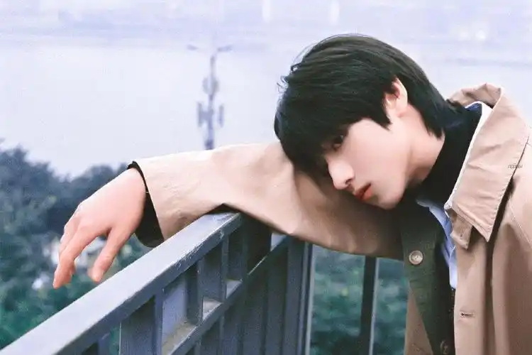 tf家族三代练习生们参加《向上吧少年》,却只有朱志鑫获得青睐?