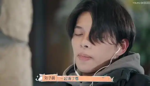 《怦然心动20岁》太没家教了,恐龙的做法,根本不配得到子萌喜欢