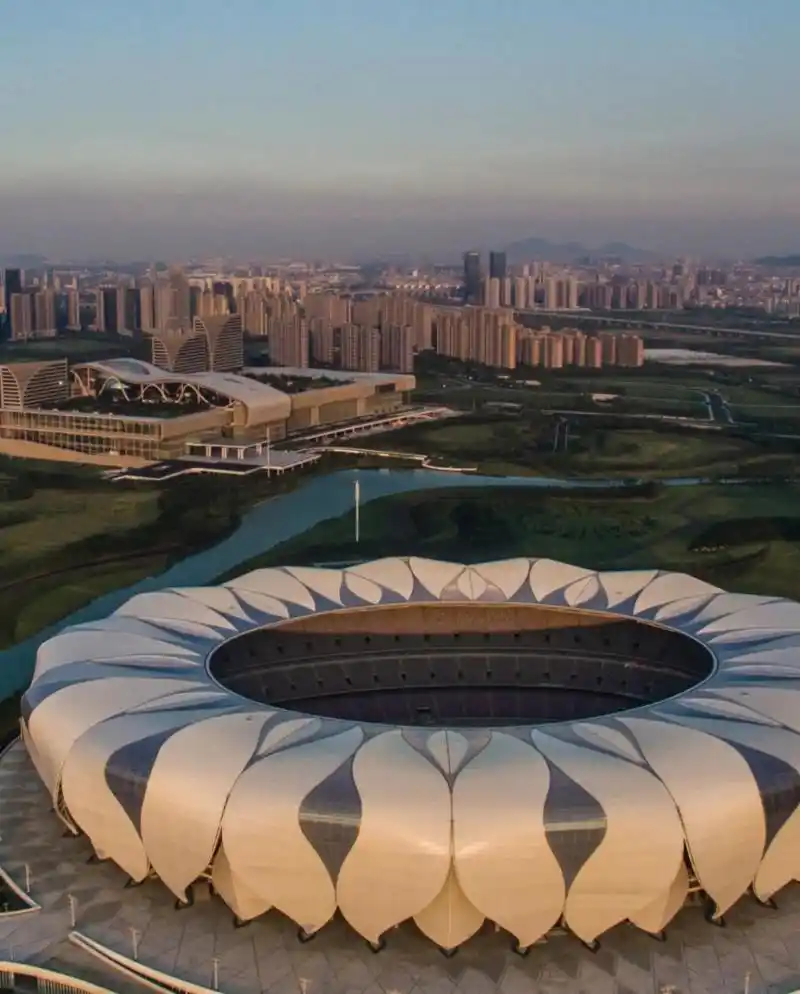 亚运fun体验# 杭州奥体中心体育馆又称"大莲花",是第19届亚运会举办