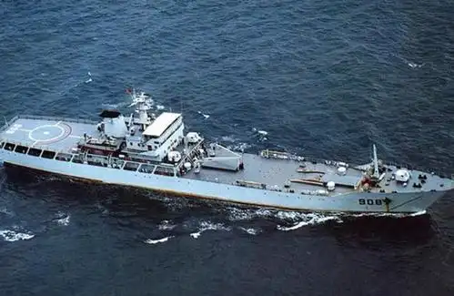 中国的玉亭级坦克登陆舰一起看看吧!很少人了解这一军舰!