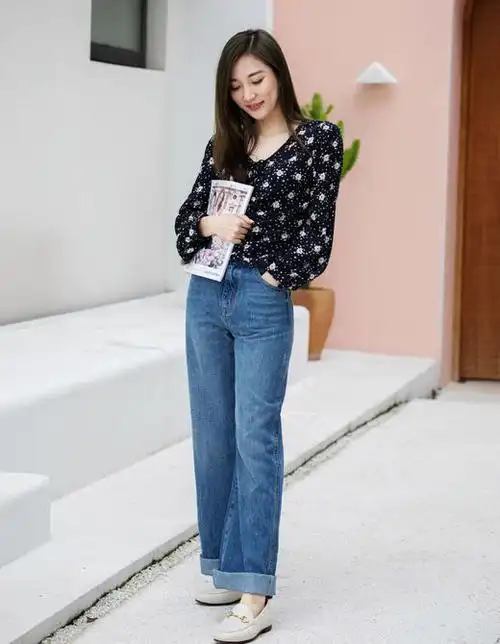 牛仔卷边阔腿裤