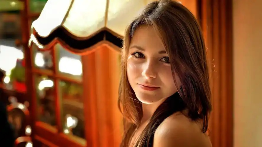 44m上传时间:2020-06-16壁纸标签:欧美美女壁纸封面图欧美 美女壁纸