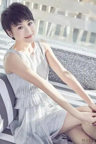 美女明星傅淼的图集