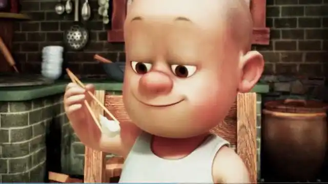 小时候的光头强,吃饺子的模样真可爱,一点都不像大坏蛋的感觉