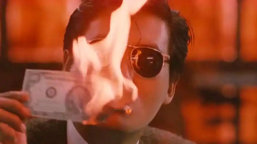 佳片推荐,几部暴力美学影片盘点,《英雄本色》成经典