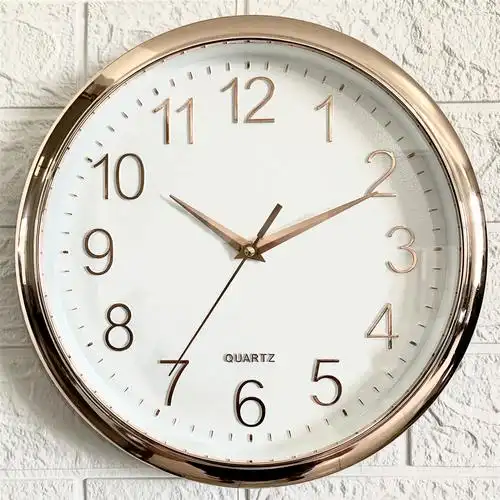 现代简约挂钟11寸客厅钟表静音塑料石英钟广告礼品钟钟面定制厂家