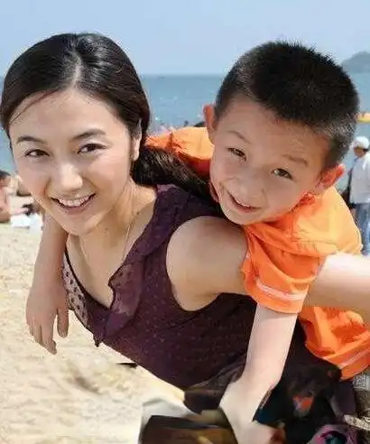 舒砚结婚了吗舒砚老公资料照片曝光2