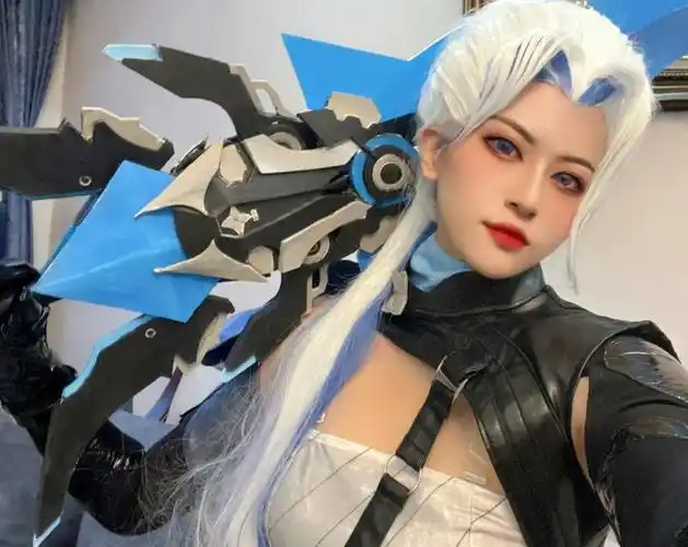 王者荣耀花木兰默契交锋cos试妆