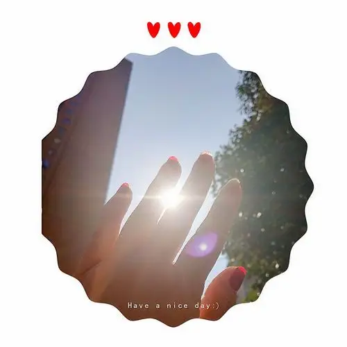 用手抓住温暖的阳光!瞬间永恒!