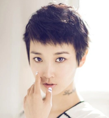 女生剪男生头哪个好看适合女生剪的男生发型