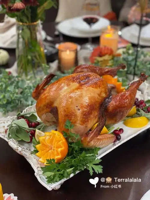 感恩节晚餐烤火鸡05
