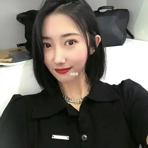 短发  #一刀切短发  #黑发  #女生短发发型  #日系短发  #恢葺